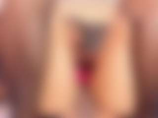Kim-Baker2's Live Sex Cam Show