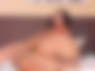 Kim-Baker2's Live Sex Cam Show