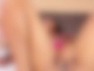 Live cam show with Kim-Baker2 - Ebony Shaved Pussy on CamwithHer