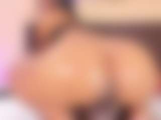 Kim-Baker2's Live Sex Cam Show