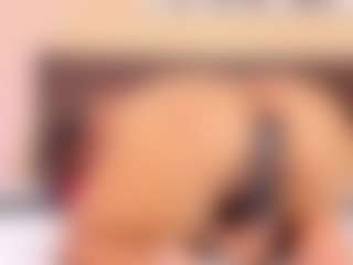Live cam show with Kim-Baker2 - Ebony Petite on instabang