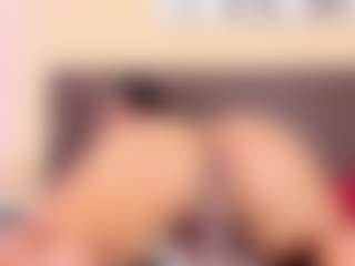 Kim-Baker2's Live Sex Cam Show