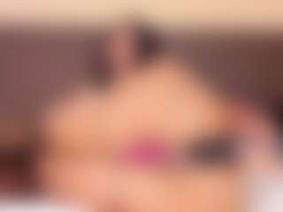Kim-Baker2's Live Sex Cam Show