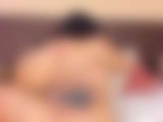 Kim-Baker2's Live Sex Cam Show