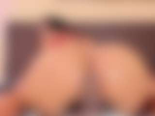 Kim-Baker2's Live Sex Cam Show