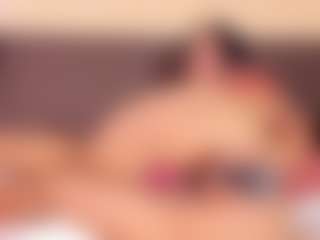 Kim-Baker2's Live Sex Cam Show