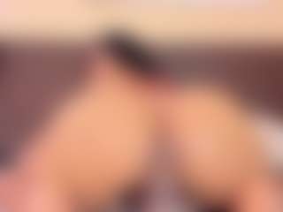 Kim-Baker2's Live Sex Cam Show