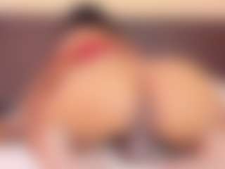 Kim-Baker2's Live Sex Cam Show