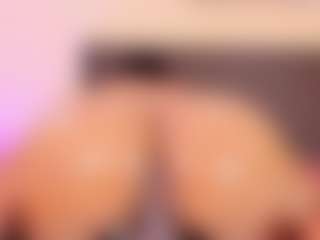 Live-Cam-Show mit Kim-Baker2 - Drinking auf Camsoda