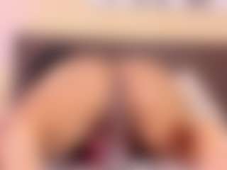 Kim-Baker2's Live Sex Cam Show