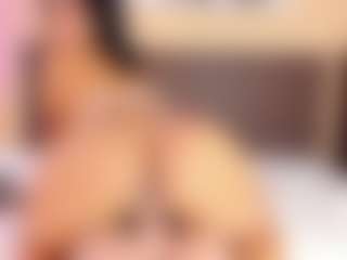 Live cam show with Kim-Baker2 - Ebony on Camsoda | colombia