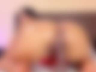 Kim-Baker2's Live Sex Cam Show
