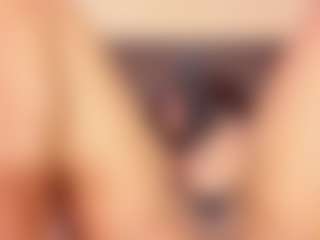 Kim-Baker2's Live Sex Cam Show