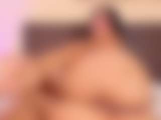 Live cam show with Kim-Baker2 - Latina Petite on TeamSkeetLive | colombia