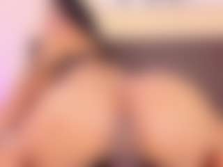 Kim-Baker2's Live Sex Cam Show