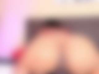 Live cam show with Kim-Baker2 - Petite on StripNow