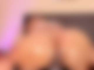 Kim-Baker2's Live Sex Cam Show