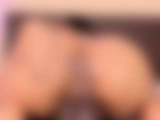 Kim-Baker2's Live Sex Cam Show