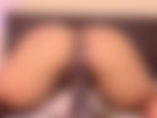 Kim-Baker2's Live Sex Cam Show
