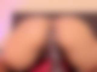 Live cam show with Kim-Baker2 - Handjob on Camsoda