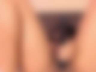 Kim-Baker2's Live Sex Cam Show