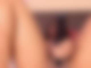 Kim-Baker2's Live Sex Cam Show