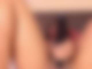 Kim-Baker2's Live Sex Cam Show