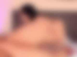 Live cam show with Kim-Baker2 - Black Petite on Camsoda