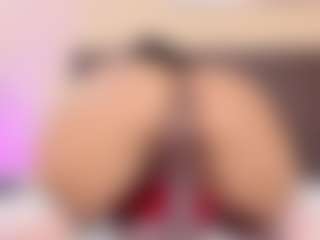 Kim-Baker2's Live Sex Cam Show