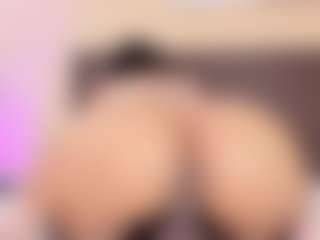 Kim-Baker2's Live Sex Cam Show