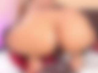 Kim-Baker2's Live Sex Cam Show