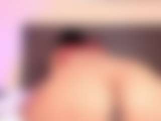 Live cam show with Kim-Baker2 - Ebony on CamClone | colombia
