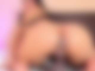 Kim-Baker2's Live Sex Cam Show