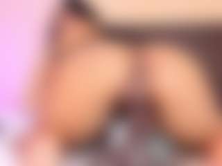 Kim-Baker2's Live Sex Cam Show