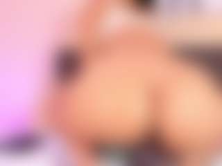 Live-Cam-Show mit Kim-Baker2 - Tattoos Black auf Camsoda
