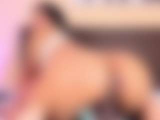 Kim-Baker2's Live Sex Cam Show