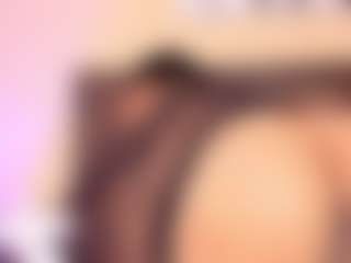Live cam show with Kim-Baker2 - Ebony Petite on sexylive.show | colombia
