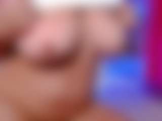 Live cam show with Princess-Nahia23 - Brown Eyes on Fit Hotties