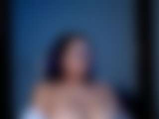 Live cam show with Princess-Nahia23 - Glasses on liverealitysex.com