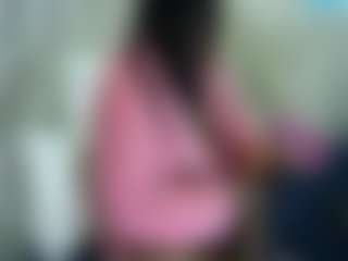 Live cam show with happysonia - Big Nipples on Gym Cam Girls