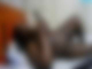 Live cam show with happysonia - Flashing on boobsie.com