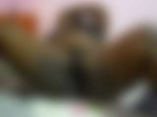 Live cam show with happysonia - Flashing on Mixed Magazine Live