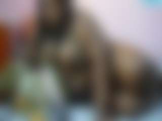 Live cam show with happysonia - Oil on Fit Hotties