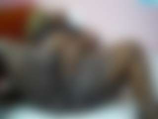 Live cam show with happysonia - Oil on Camsoda