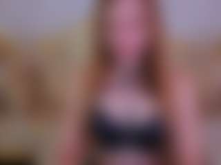 Live cam show with LexiSi - Lesbian on CamwithHer
