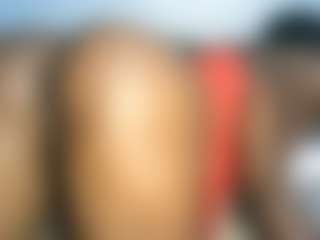 Live cam show with lovelymie2 - Living Room on sexylive.show
