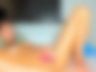 Live cam show with BlakeWow - Living Room on wildcum.com