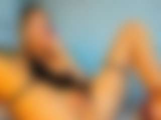 Live cam show with BlakeWow - Blonde Hair on hrnylive.com
