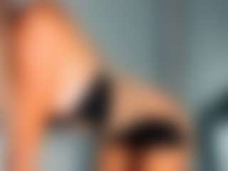Live cam show with BlakeWow - Blonde Hair on Camsoda