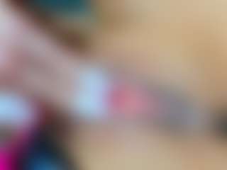 Live cam show with BlakeWow - Upskirt on SpunkLive